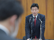 住民の移動制限「可能だが考えていない」　西村担当相　新型コロナ