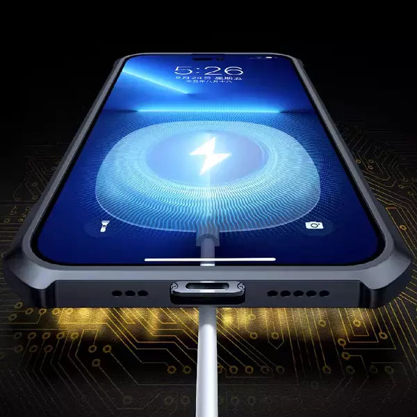 「伝統と未来が融合したデザイン、耐衝撃と美しさを兼ね備えたスマホケース「AuGrip」が販売」の画像