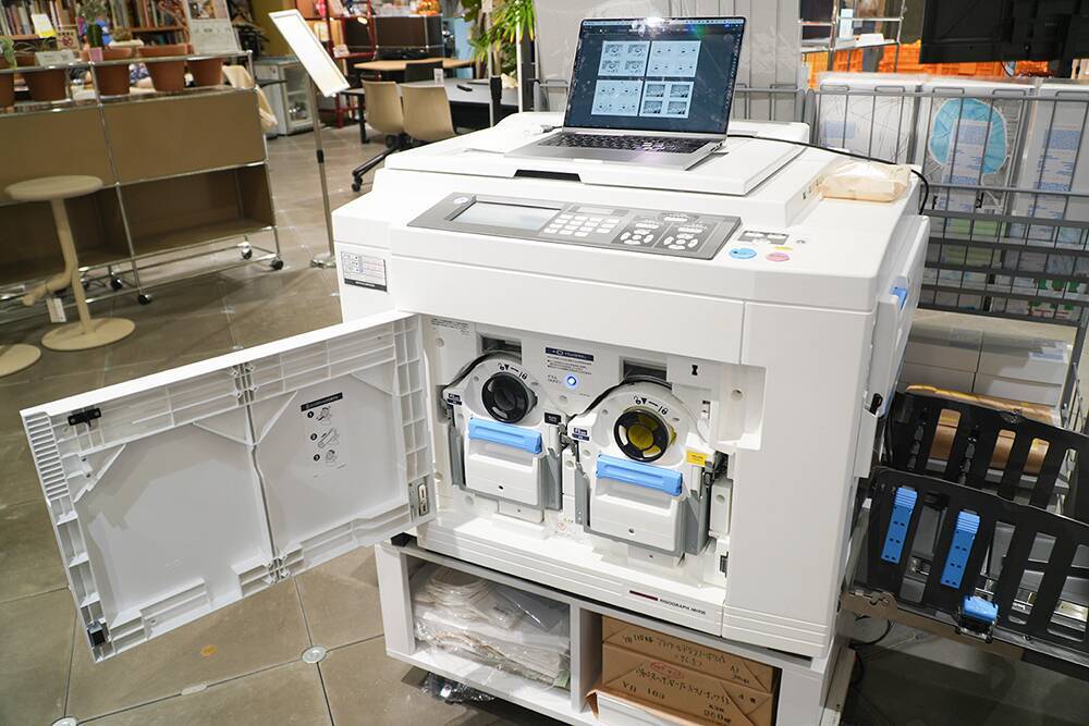 レトロで味わい深いリソグラフ印刷で何気ない写真もアートになる「HARD COPY CLUB」を体験