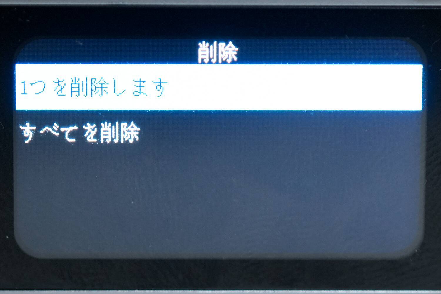 おしゃれで使える手の平サイズのミニレトロカメラ「HARU」