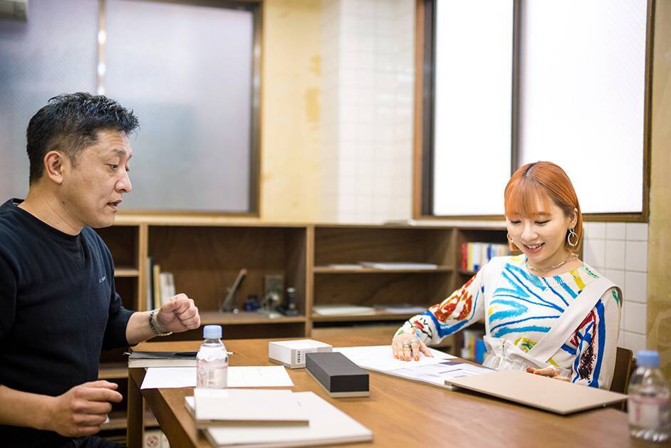 世界のクリエイターが愛用！デザイナーと職人の技が光る「ITO BINDERY」のメモパッド【佐藤詩織と巡るクリエイティブな世界 vol.1】