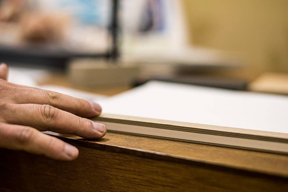 世界のクリエイターが愛用！デザイナーと職人の技が光る「ITO BINDERY」のメモパッド【佐藤詩織と巡るクリエイティブな世界 vol.1】