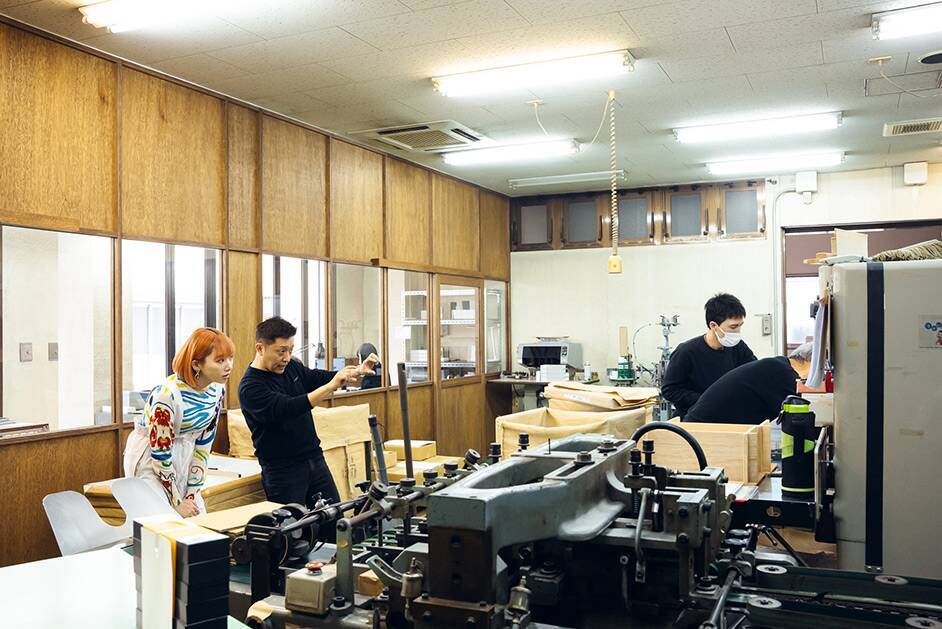 世界のクリエイターが愛用！デザイナーと職人の技が光る「ITO BINDERY」のメモパッド【佐藤詩織と巡るクリエイティブな世界 vol.1】