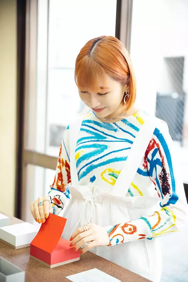 「世界のクリエイターが愛用！デザイナーと職人の技が光る「ITO BINDERY」のメモパッド【佐藤詩織と巡るクリエイティブな世界 vol.1】」の画像