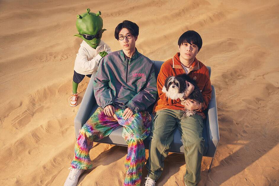 Web CM『チリンしてふニャ〜／リラクゼーションドリンクChilling』、CDジャケット『FINE LINE／パソコン音楽クラブ』、商品パッケージ『おやつりこ ハニー＆バターコーン味』