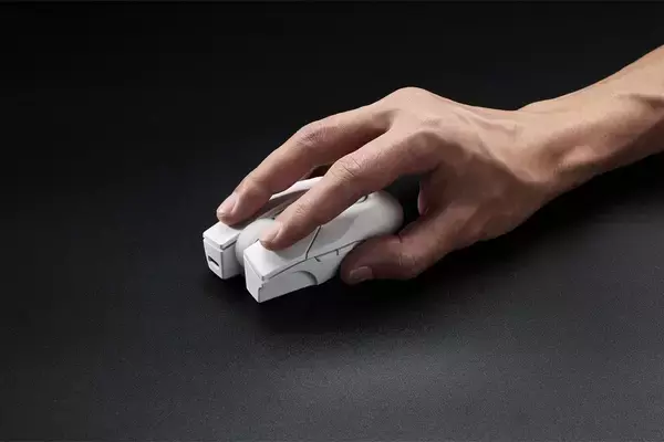 「エレコム、士郎正宗氏によるデザインマウス「M.A.P.P.」の復刻モデルを発売」の画像