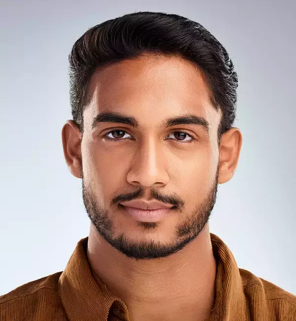 「【Photoshop】クロムフィルターで液体金属風のポートレートを表現する（リキッドメタル／SF）」の画像