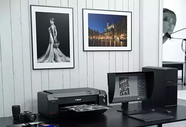 「キヤノン、12色機のA2ノビ対応インクジェットプリンター「imagePROGRAF PRO-1100」を発売」の画像