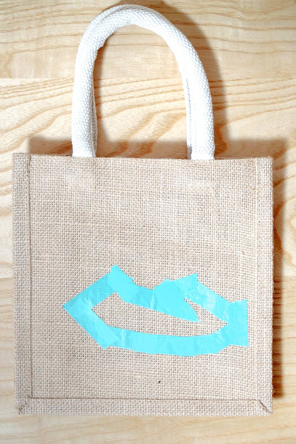 貼って擦るだけ！布用ステッカー「irodo（イロド）」で“なんでもオリジナルグッズ”に変身させる方法​