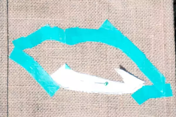 「貼って擦るだけ！布用ステッカー「irodo（イロド）」で“なんでもオリジナルグッズ”に変身させる方法​」の画像