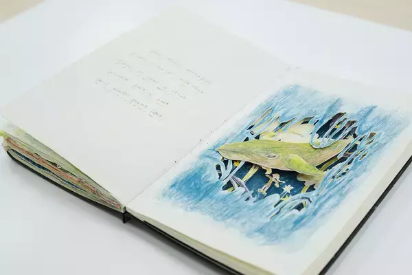 「ノートをキャンバスに学生たちが表現するモレスキン×日本大学芸術学部のアートコンペの受賞作品展」の画像