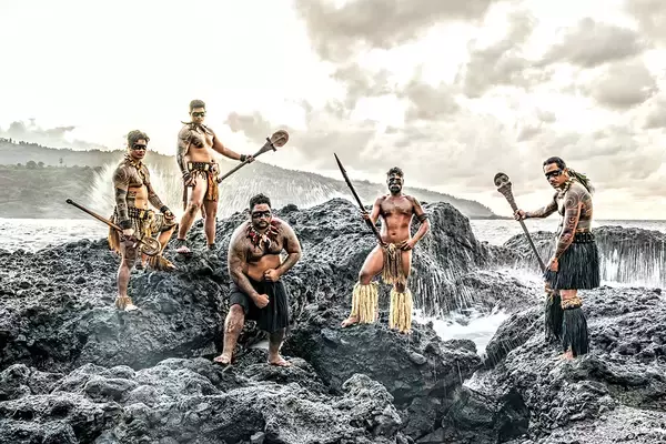 「少数民族や先住民族の撮影で知られるヨシダナギ氏の写真展「HEROES -RELOADED-」」の画像