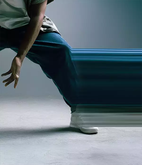 「【Photoshop】被写体の一部を引き伸ばして印象的なグラフィックを表現する（変形／動き／写真加工）」の画像