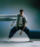 「【Photoshop】被写体の一部を引き伸ばして印象的なグラフィックを表現する（変形／動き／写真加工）」の画像11