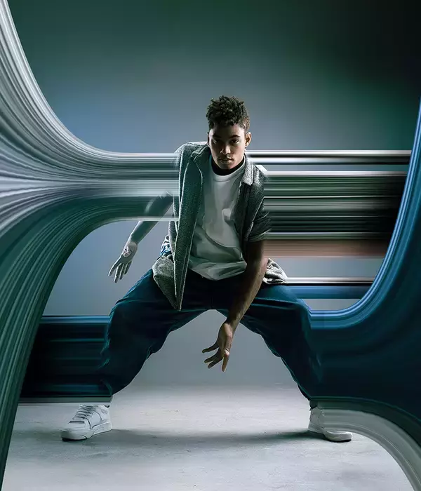 「【Photoshop】被写体の一部を引き伸ばして印象的なグラフィックを表現する（変形／動き／写真加工）」の画像