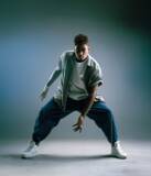 「【Photoshop】被写体の一部を引き伸ばして印象的なグラフィックを表現する（変形／動き／写真加工）」の画像3