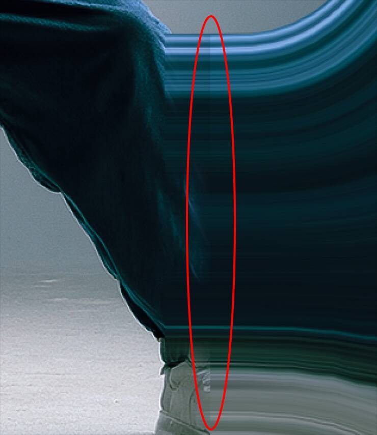 【Photoshop】被写体の一部を引き伸ばして印象的なグラフィックを表現する（変形／動き／写真加工）