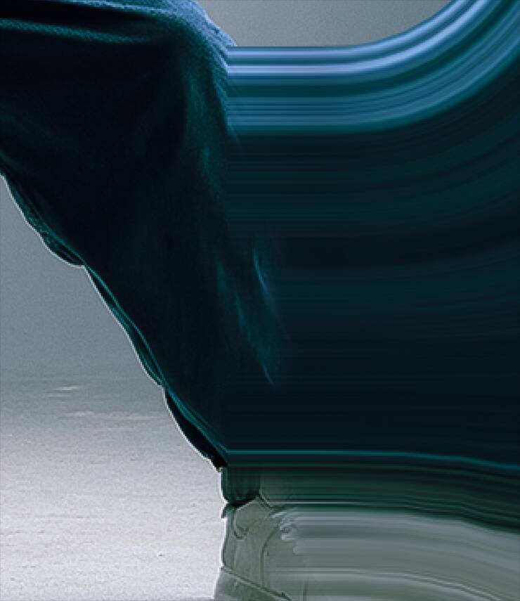 【Photoshop】被写体の一部を引き伸ばして印象的なグラフィックを表現する（変形／動き／写真加工）