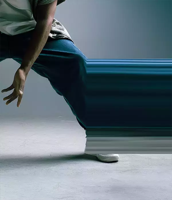 「【Photoshop】被写体の一部を引き伸ばして印象的なグラフィックを表現する（変形／動き／写真加工）」の画像