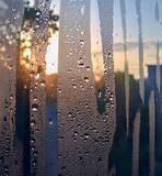 「Photoshopで水滴のついた窓越しの風景を表現する（水滴／窓／合成／写真加工）」の画像3