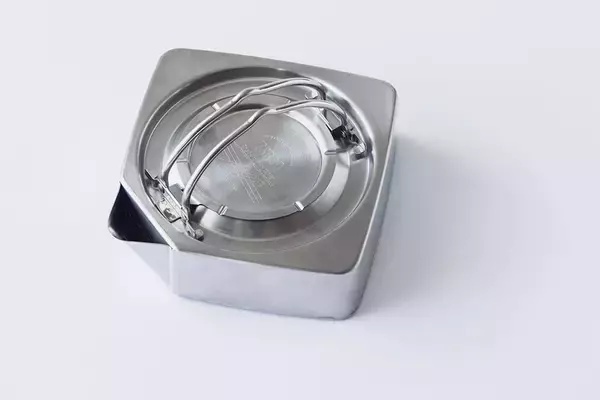 「柳宗理「トング穴あき」、ヨシタ手工業デザイン室「ハシオキ」など、おすすめのステンレス素材の道具＆雑貨」の画像