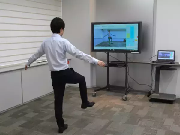 キヤノン、Kinectを活用した運動機能測定システム「ロコモヘルパー」を発売