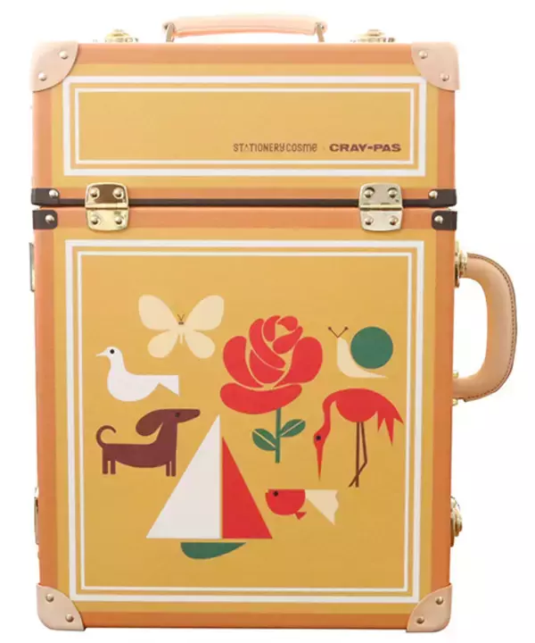 「クレアモード、クーピーなどの文具デザインの特製バッグをセットにしたコスメを発売」の画像