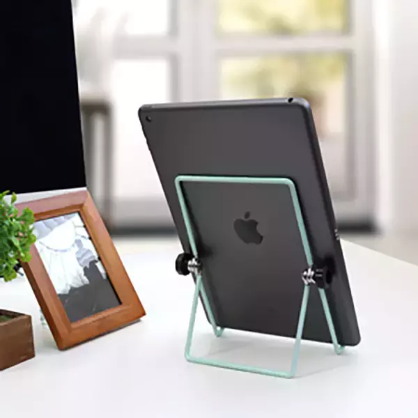 オウルテック、コンパクトサイズで持ち運びしやすい「折りたたみタブレットスタンド」を発売