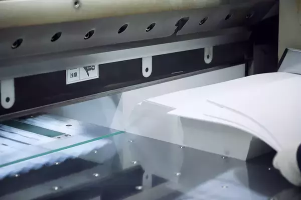 「専門商社による紙選びのためのWebサイト「竹尾見本帖オンライン」がリニューアルオープン」の画像