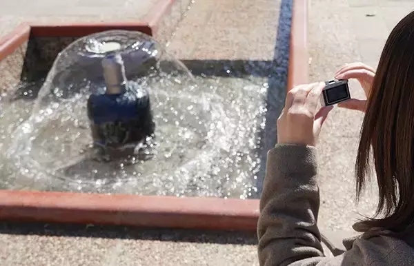 「UI、手のひらサイズのデジタル式ミニレトロカメラ「HARU」を発売」の画像