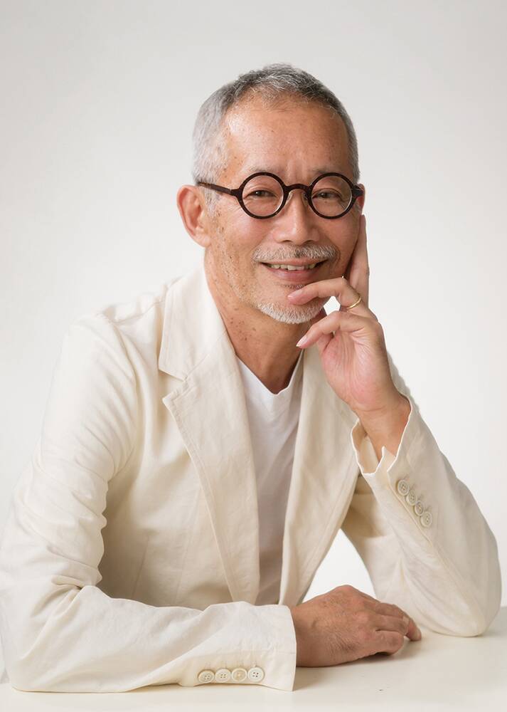 化粧品広告の女性画で広く知られている鶴田一郎氏の展覧会「美人画展2025年」