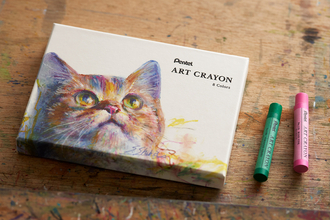 ぺんてるが人気YouTuberの柴崎春通氏と「大人のためのアートクレヨン」を共同開発！