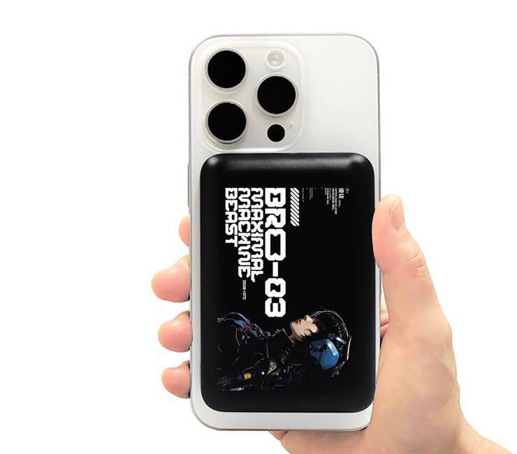 ME-Q、マグネット付きモバイルバッテリーを1個からオリジナルデザインで作れるサービスを開始