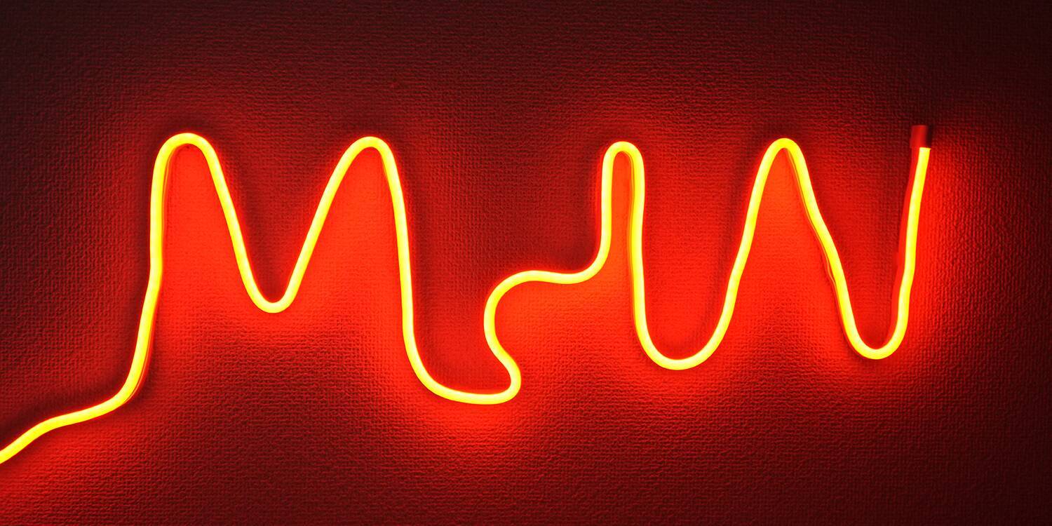 手で曲げるだけで思いのままの形になる「SwitchBot RGBICワイヤーネオンライト」