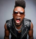 「Photoshopでコピーを重ねながら粗く劣化した画像を表現する（コピー／写真加工）」の画像2