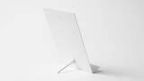 「ミニマルデザインの鉄製ペーパースタンド、A4コピー用紙を効率的に収納できる｢UPRIGHT｣の新色登場」の画像3