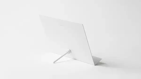 「ミニマルデザインの鉄製ペーパースタンド、A4コピー用紙を効率的に収納できる｢UPRIGHT｣の新色登場」の画像