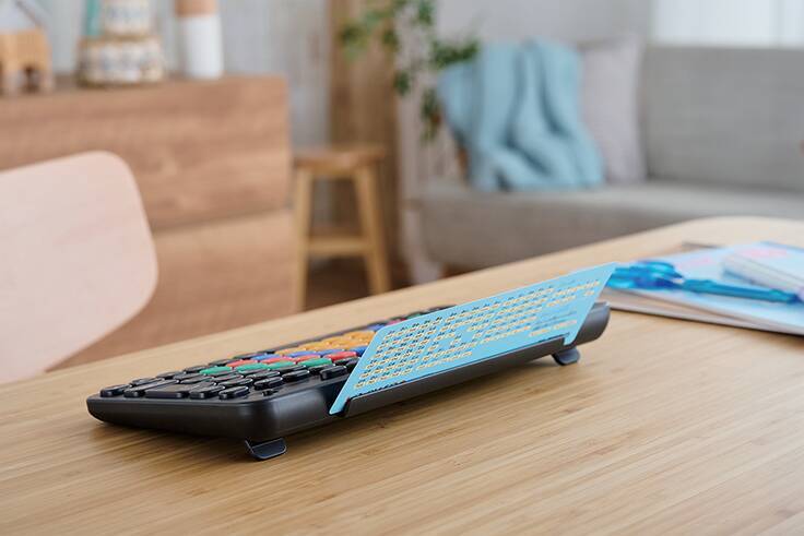 エレコム、工夫された配色の子ども向けパソコン学習用キーボード「KEY PALETTO」を発売