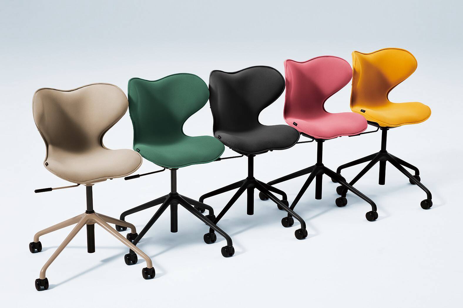 身体に負担の少ない姿勢をサポートする健康チェア 「Style Chair SMC 