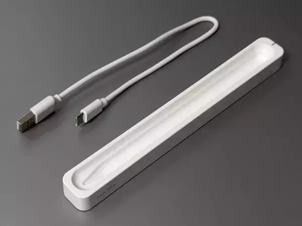 「iPadが手元になくても問題ナシ！ 第2世代Apple PencilをiPadなしでチャージできる便利な充電器」の画像