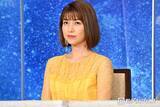 「新妻聖子、胸元ざっくりドレス姿公開「映えてる」「圧倒的なオーラ」の声」の画像1