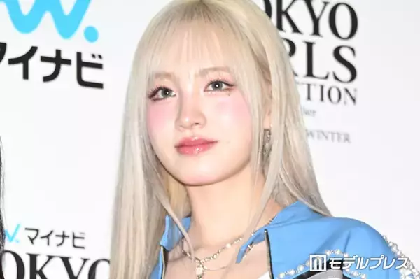 IVEリズ、キャミワンピで美脚＆腕スラリ 自然に囲まれたソロショットに「森の中の妖精みたい」「絵になるとはこのこと」と反響