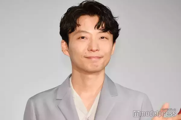 星野源、LE SSERAFIM東京ドームライブ鑑賞 プロデュース楽曲名にかけた絶賛の言葉「尊い」「胸熱」とファン歓喜