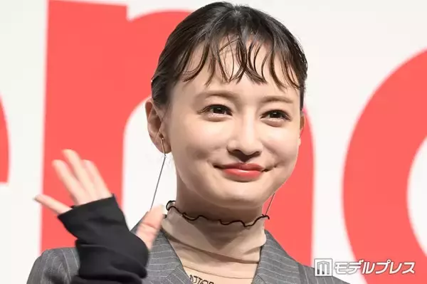 mai（わたなべ麻衣）楽屋での娘との2ショット公開 M!LK塩崎太智とのエピソードも「おめかししてて可愛い」「そっくり」の声