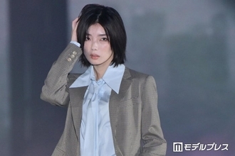 櫻坂46藤吉夏鈴、ジャケット×ハーフデニムでマニッシュに「見惚れた」「スタイル神」とファン悶絶【ガルアワ2026A/W】