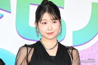 ME:I・MOMONA、全身ブラック衣装で大人っぽさ全開 “人参型”マイクに喜ぶ無邪気な姿も【ズートピア２】