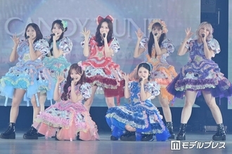 CANDY TUNE、新曲含む3曲披露で会場熱狂 村川緋杏が“挑戦したいこと”明かす【ガルアワ2026A/W】