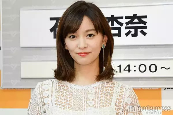 石橋杏奈、夫・パドレス松井裕樹投手と結婚7周年 家族5ショット公開「絵になる」「笑顔が眩しい」と反響