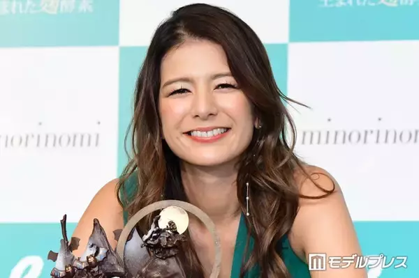 スザンヌ、キーマカレー・オムレツ乗った豪華ワンプレートランチ公開「おしゃれなカフェクオリティ」「美味しそうすぎる」