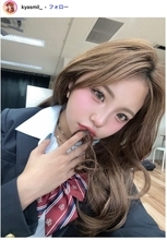 「イッテQ！」新メンバー候補生で話題“きゃすみる”辻加純、大胆スリットから美脚全開 姉の結婚式でのドレス姿に「攻めてる」「着こなせるスタイルがすごい」とファン絶賛